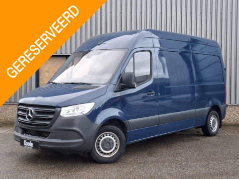 Mercedes-Benz Sprinter 311 2.2 CDI L2H2 Functional / AIRCO / CAMERA / 3 ZITS / DEALER ONDERHOUDEN / NAVI