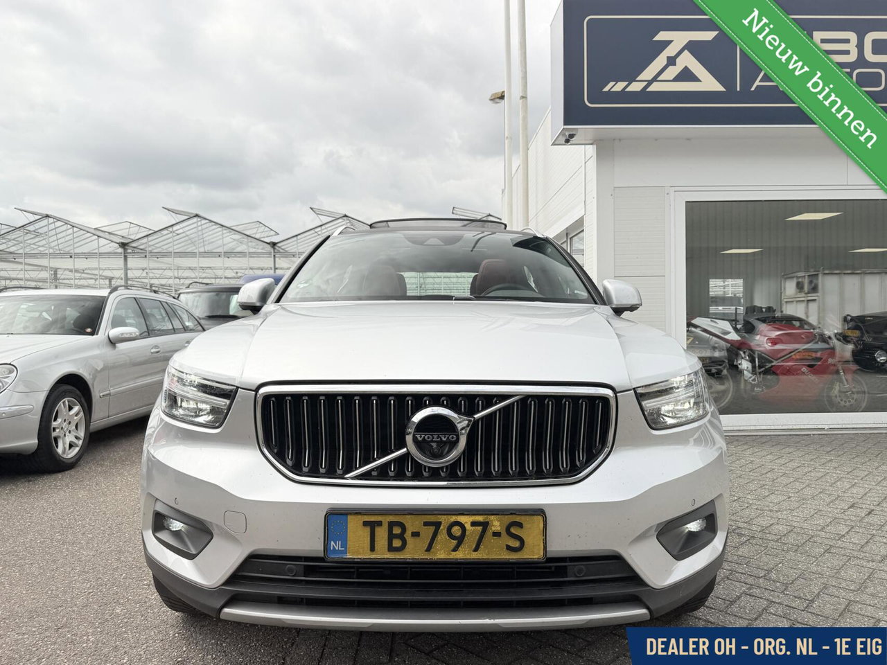 Volvo XC40
