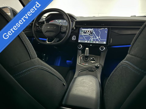 Lynk & Co 01 1.5 Plug-in Black Edition Pano Sfeer. CarPlay 360° Trekh.