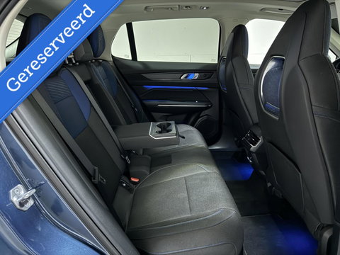 Lynk & Co 01 1.5 Plug-in Black Edition Pano Sfeer. CarPlay 360° Trekh.