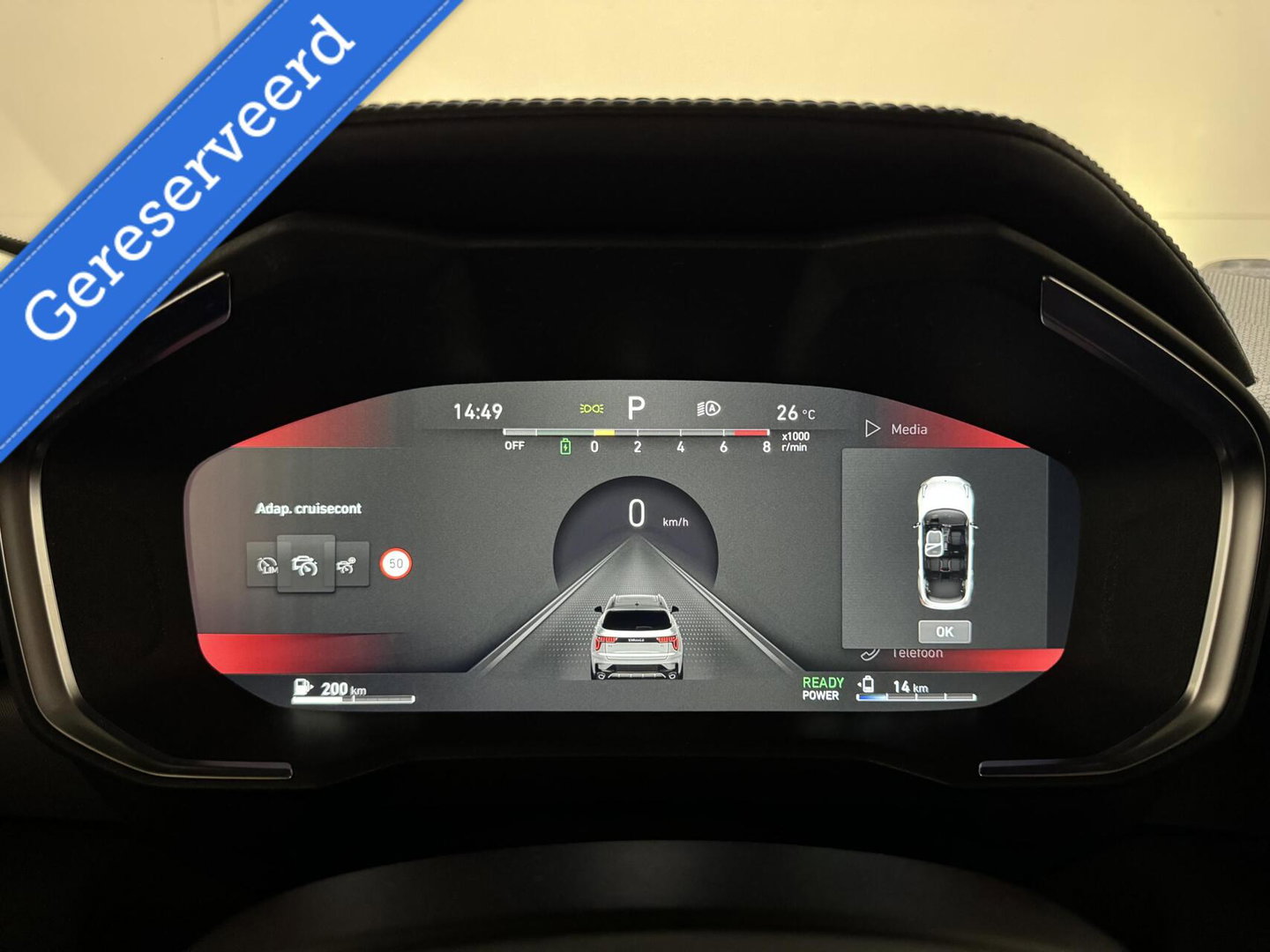 Lynk & Co 01 1.5 Plug-in Black Edition Pano Sfeer. CarPlay 360° Trekh.