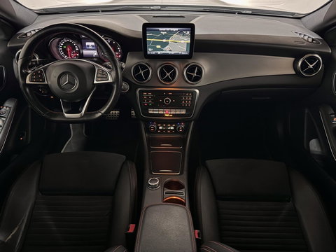 Mercedes-Benz GLA AMG Pano Clima Camera Cruise NAP