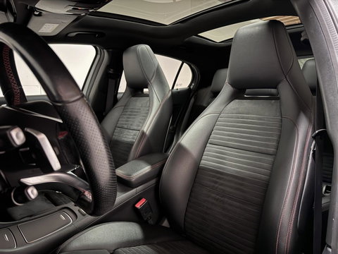 Mercedes-Benz GLA AMG Pano Clima Camera Cruise NAP