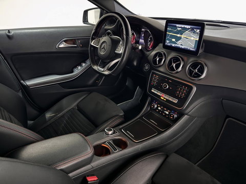 Mercedes-Benz GLA AMG Pano Clima Camera Cruise NAP
