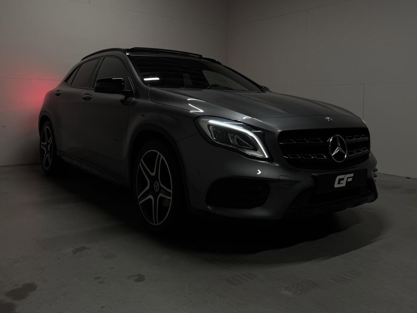 Mercedes-Benz GLA AMG Pano Clima Camera Cruise NAP