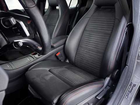 Mercedes-Benz GLA AMG Pano Clima Camera Cruise NAP