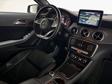Mercedes-Benz GLA AMG Pano Clima Camera Cruise NAP