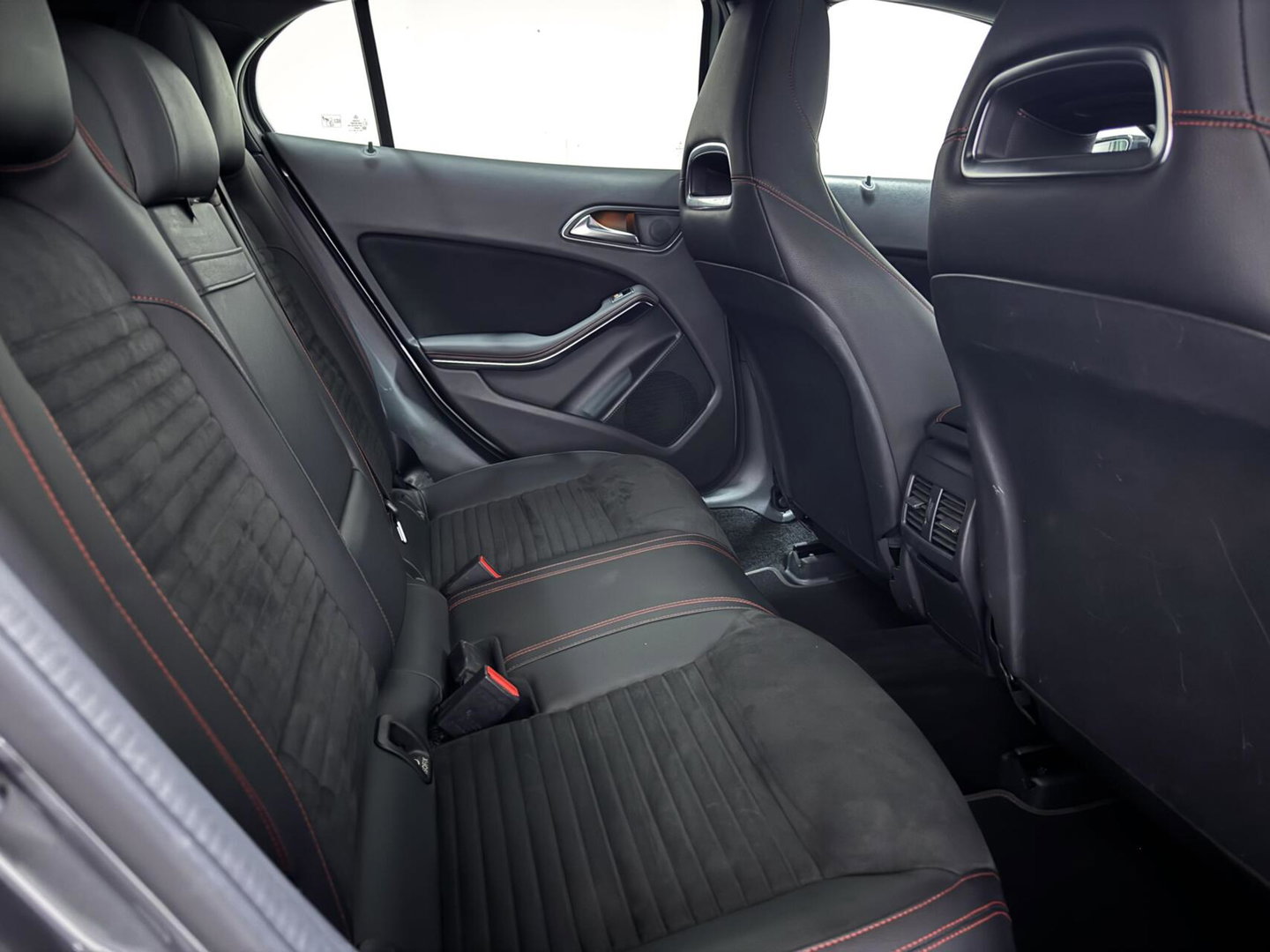 Mercedes-Benz GLA AMG Pano Clima Camera Cruise NAP