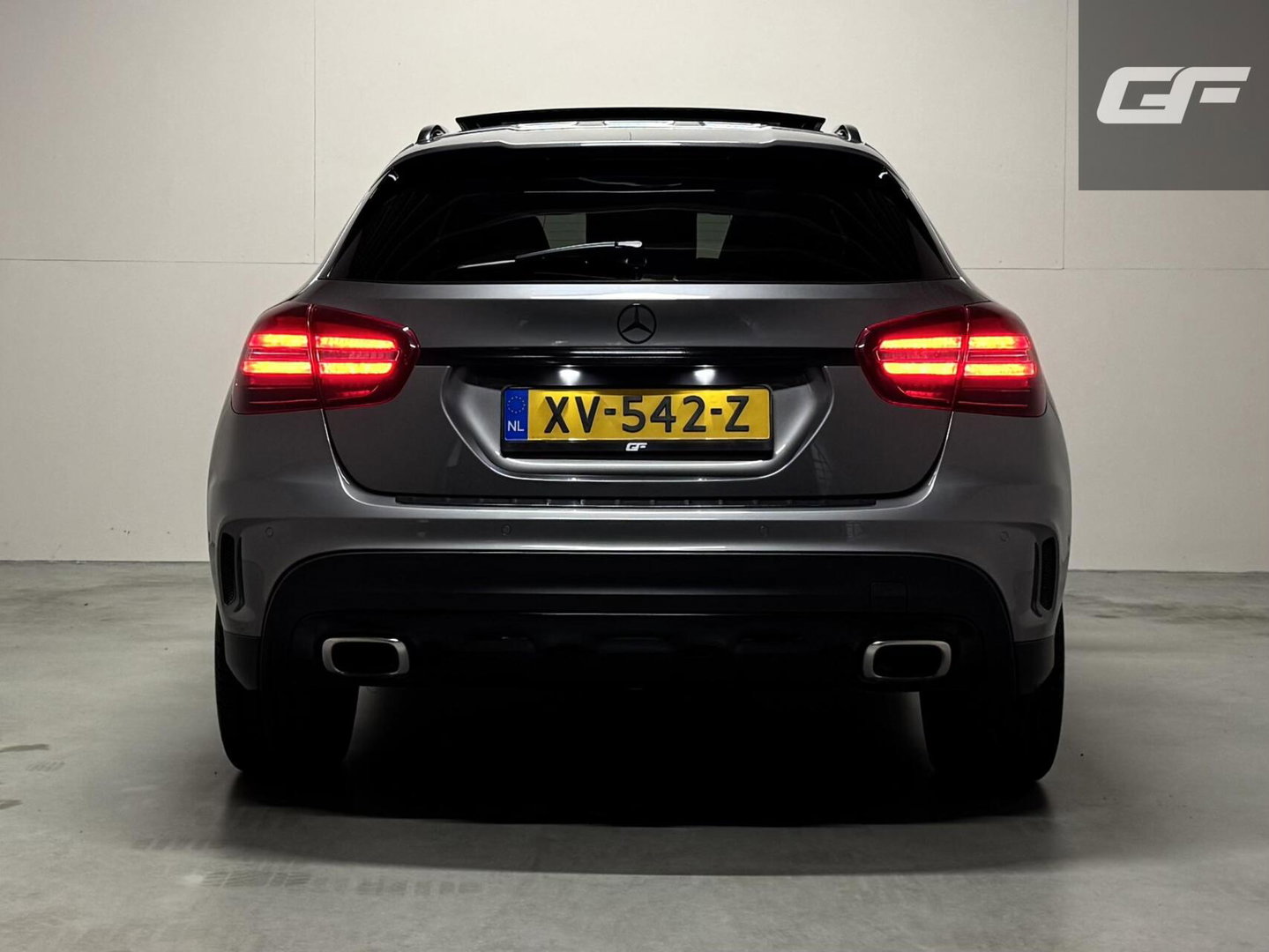 Mercedes-Benz GLA AMG Pano Clima Camera Cruise NAP