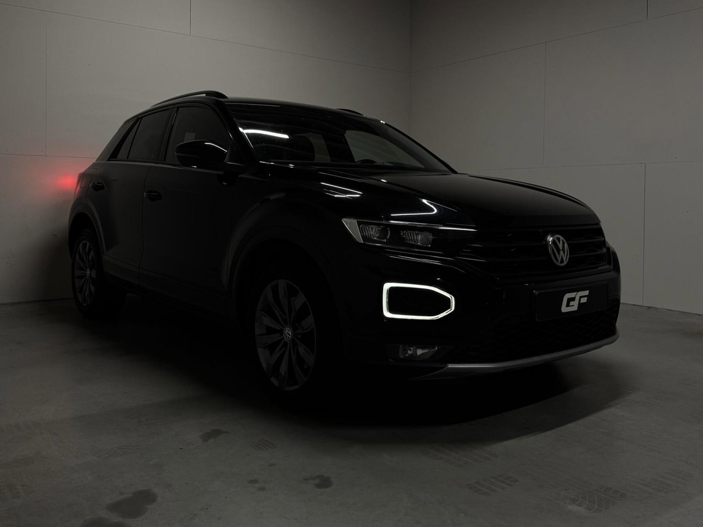 Volkswagen T-Roc Sport Virtual ACC Carplay 116PK NAP