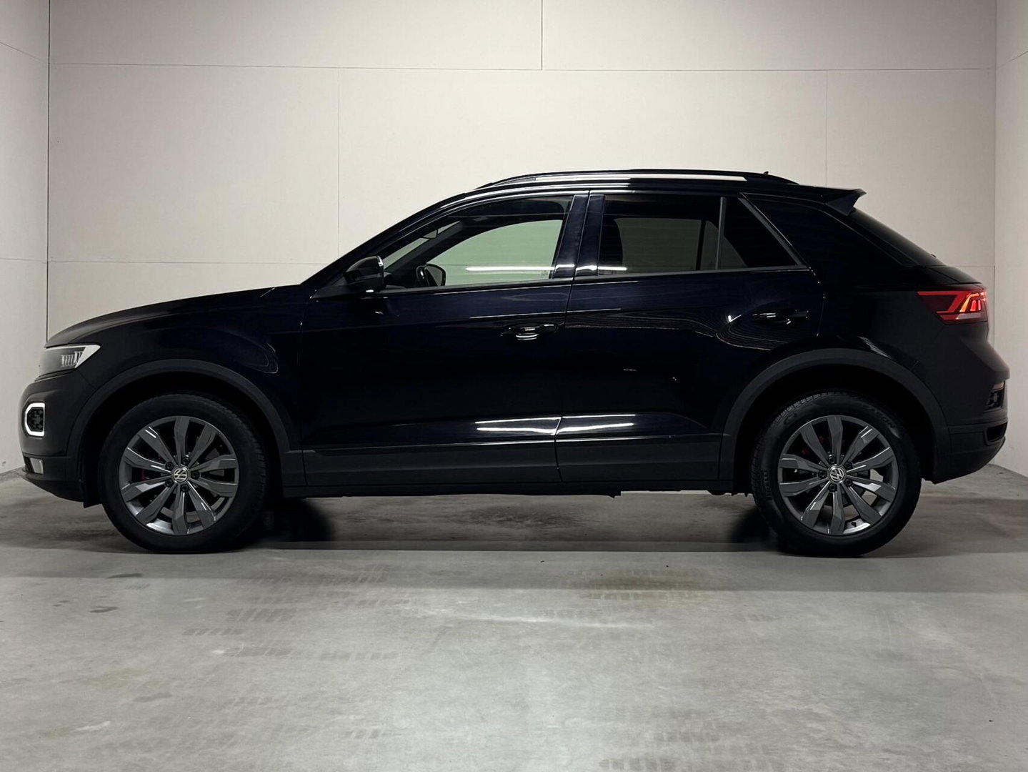 Volkswagen T-Roc Sport Virtual ACC Carplay 116PK NAP