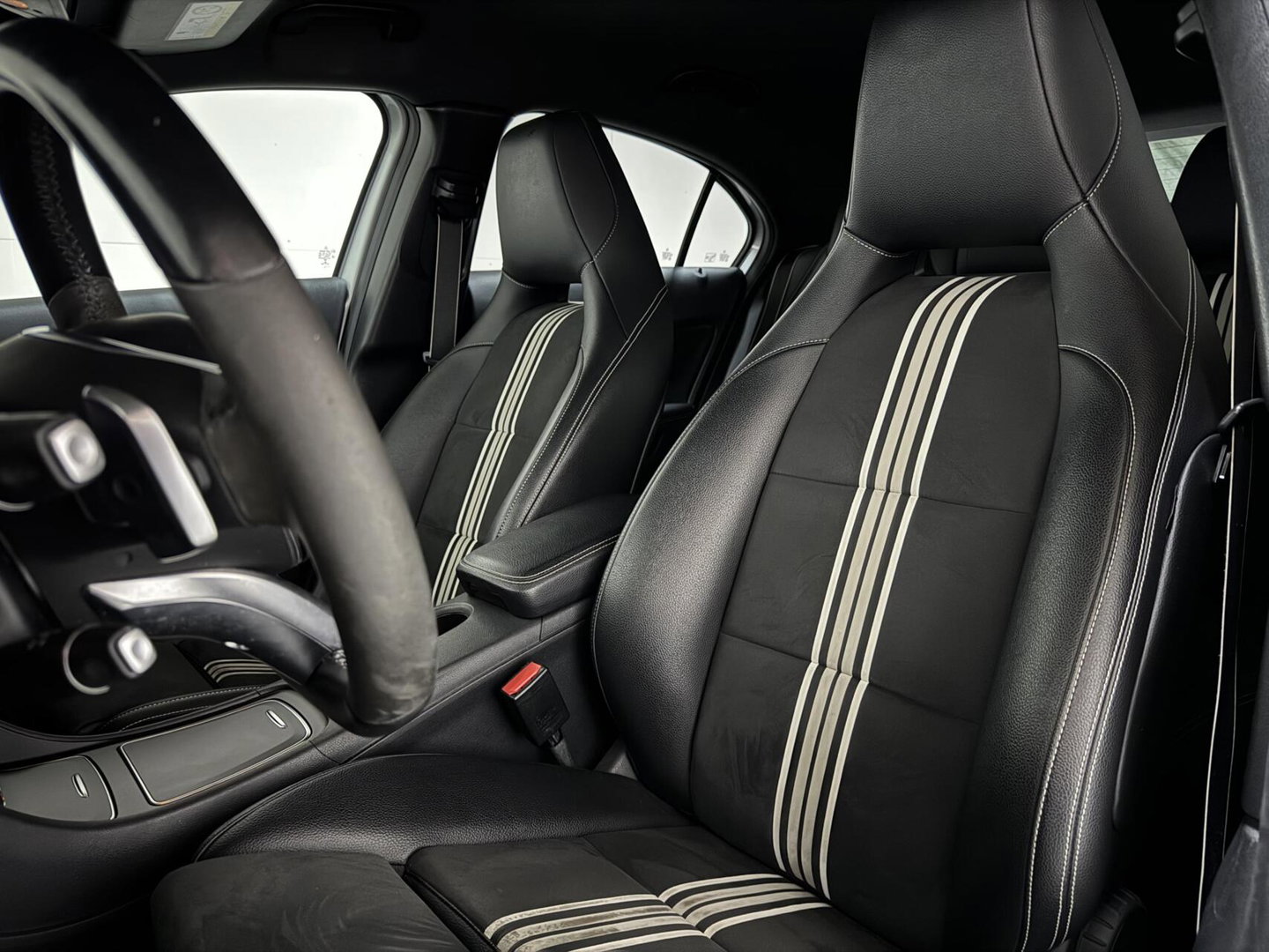 Mercedes-Benz A-Klasse Edition AMG Carplay Cruise Camera NAP