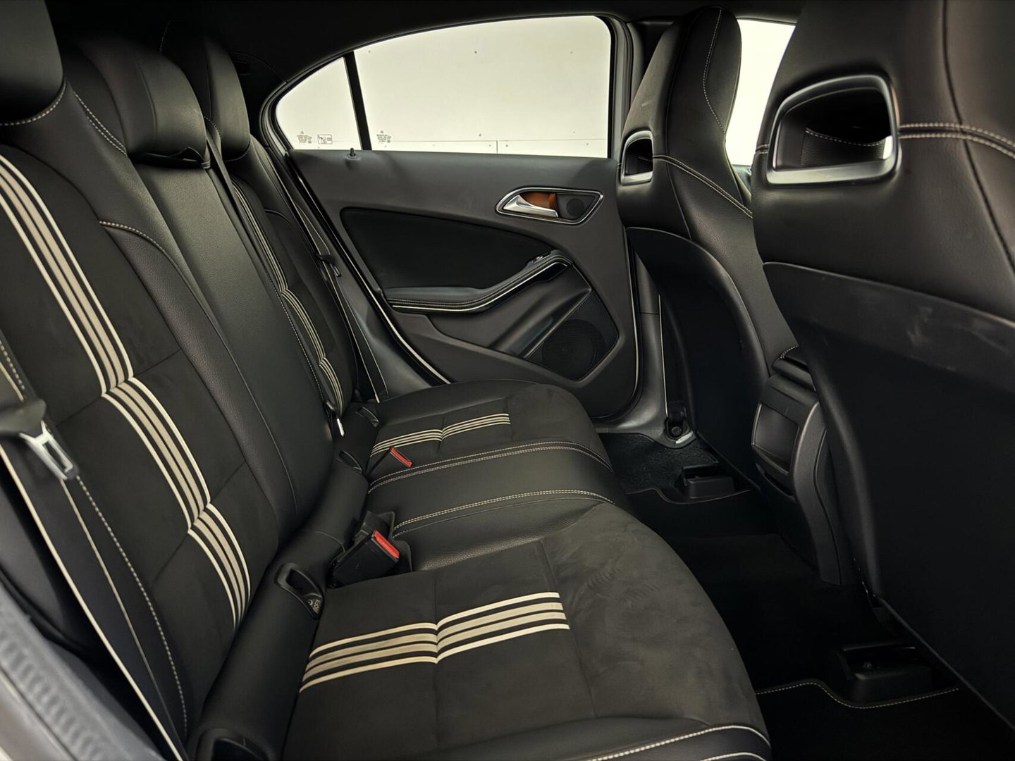 Mercedes-Benz A-Klasse Edition AMG Carplay Cruise Camera NAP