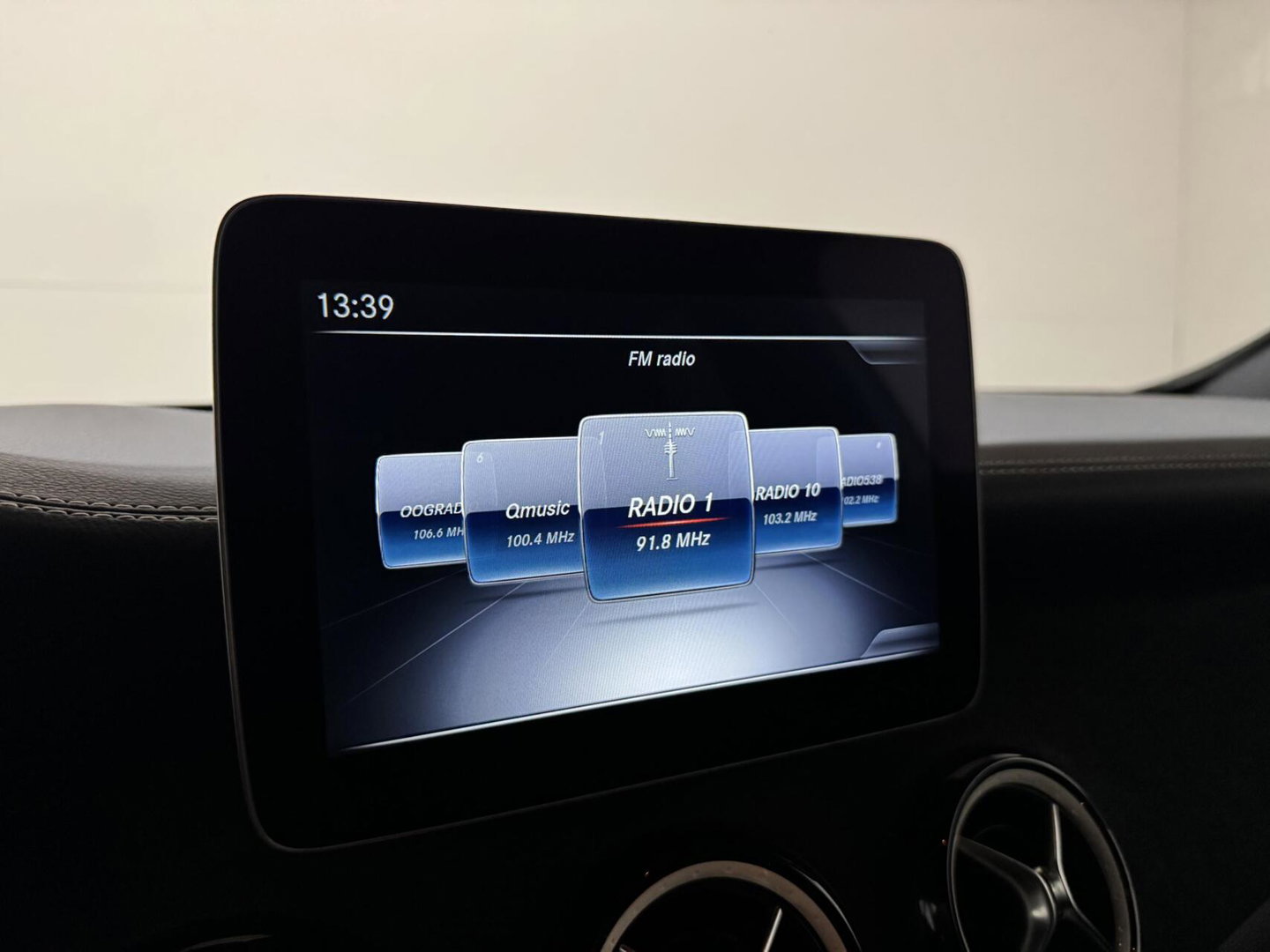 Mercedes-Benz A-Klasse Edition AMG Carplay Cruise Camera NAP
