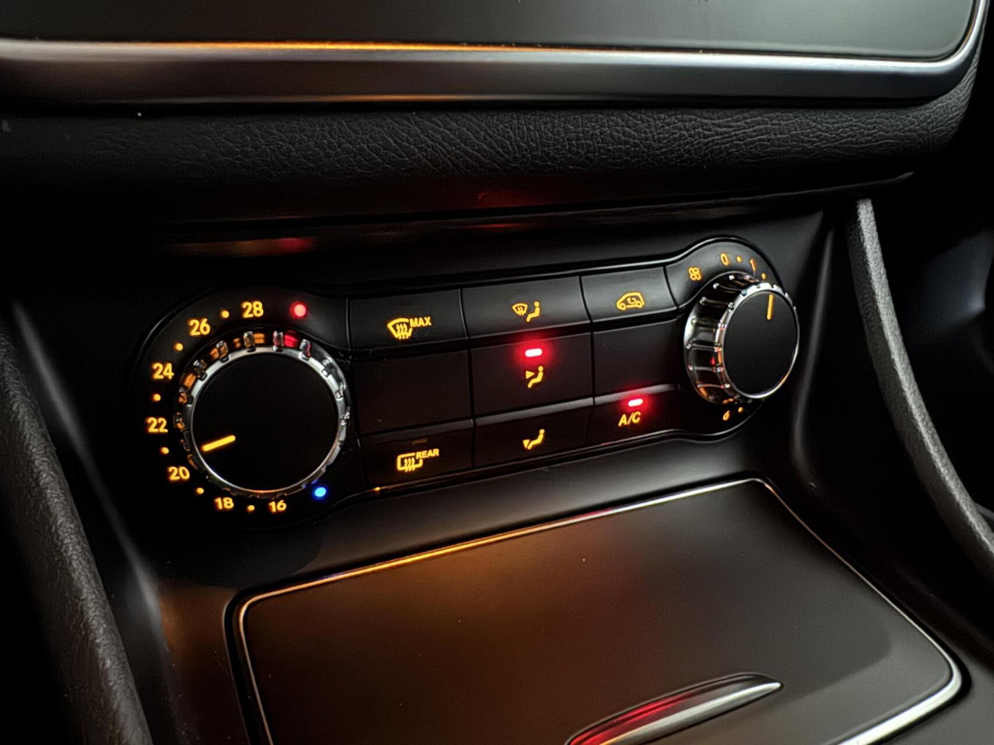 Mercedes-Benz A-Klasse Edition AMG Carplay Cruise Camera NAP