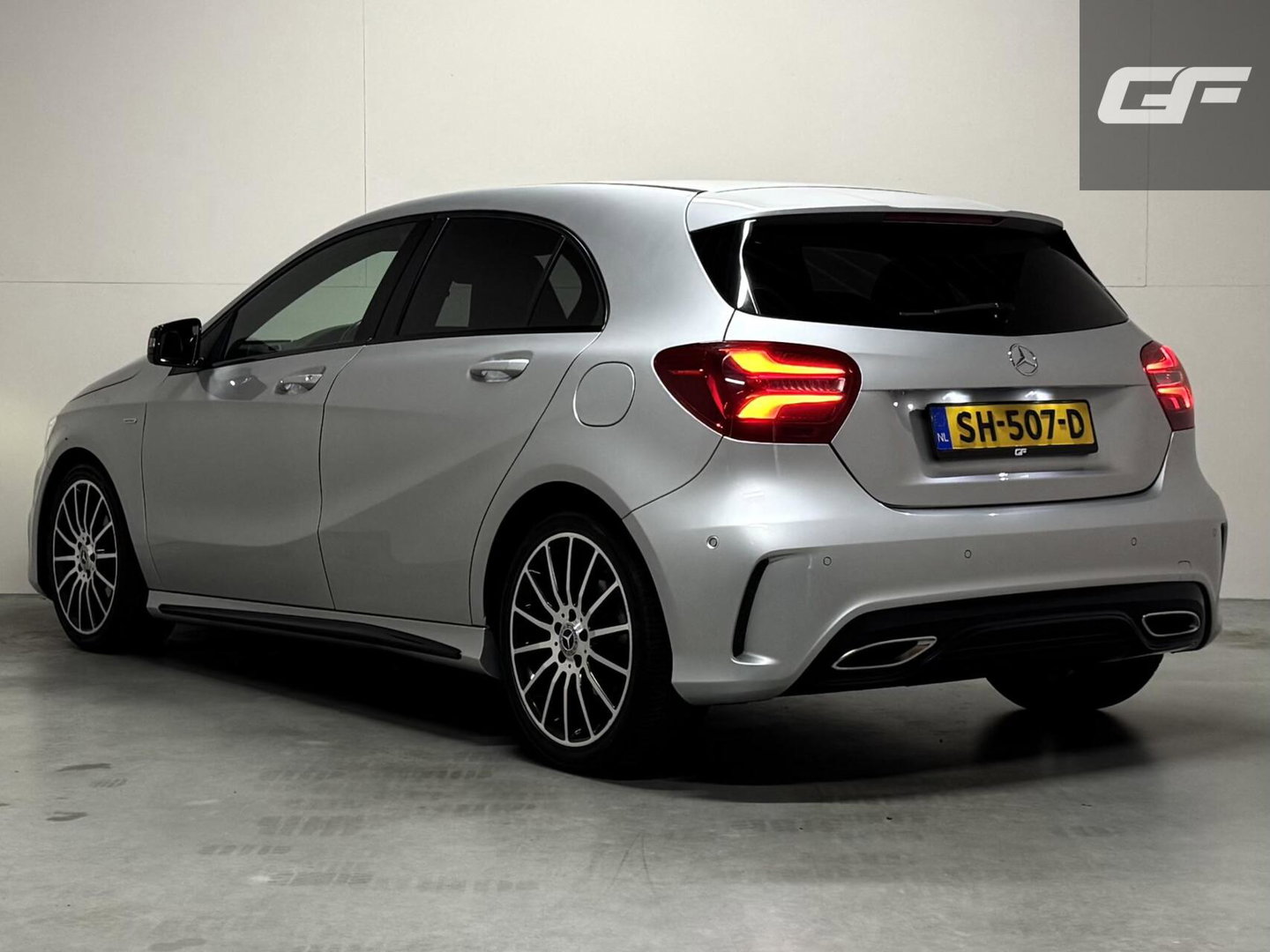 Mercedes-Benz A-Klasse Edition AMG Carplay Cruise Camera NAP