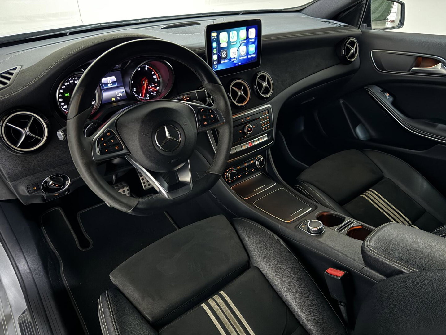 Mercedes-Benz A-Klasse Edition AMG Carplay Cruise Camera NAP