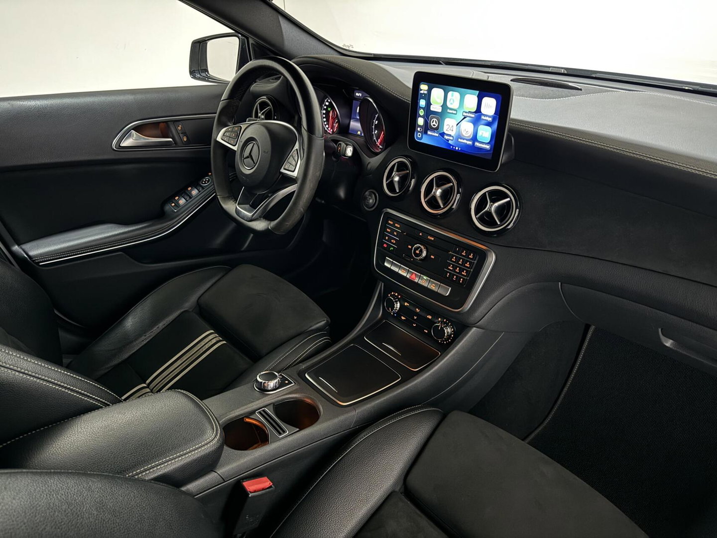 Mercedes-Benz A-Klasse Edition AMG Carplay Cruise Camera NAP