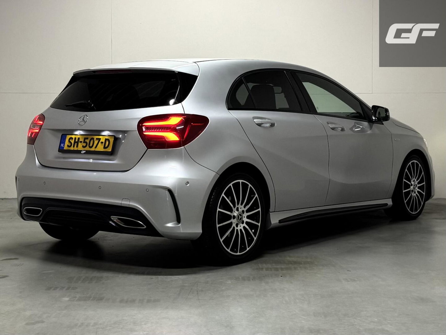 Mercedes-Benz A-Klasse Edition AMG Carplay Cruise Camera NAP