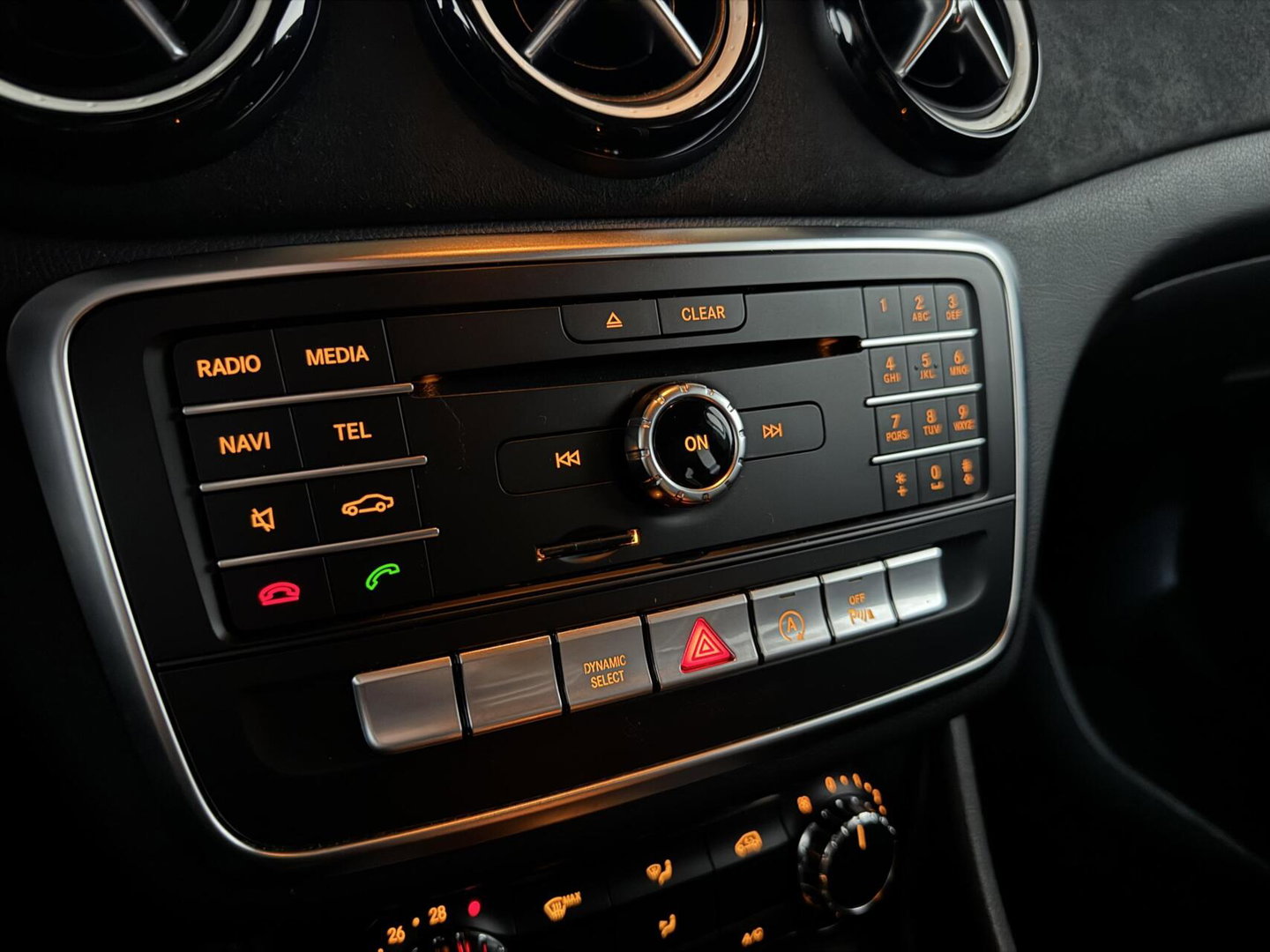 Mercedes-Benz A-Klasse Edition AMG Carplay Cruise Camera NAP