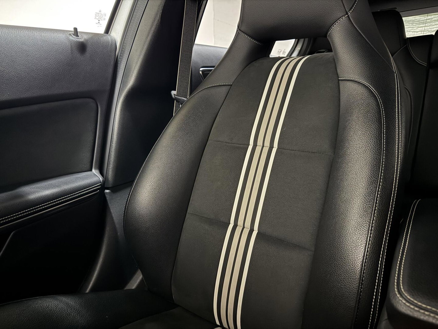 Mercedes-Benz A-Klasse Edition AMG Carplay Cruise Camera NAP