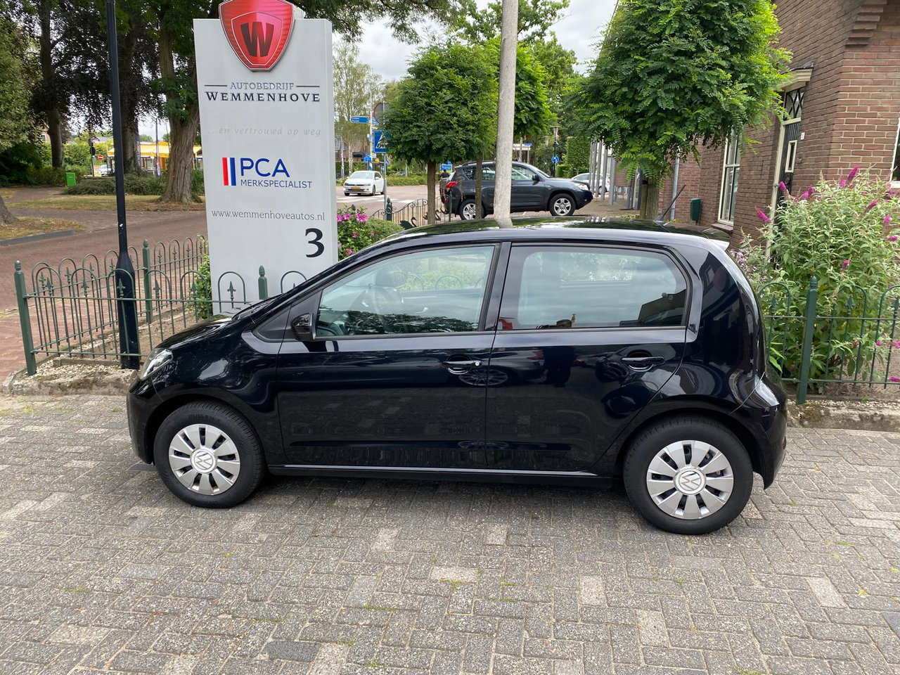Volkswagen up!