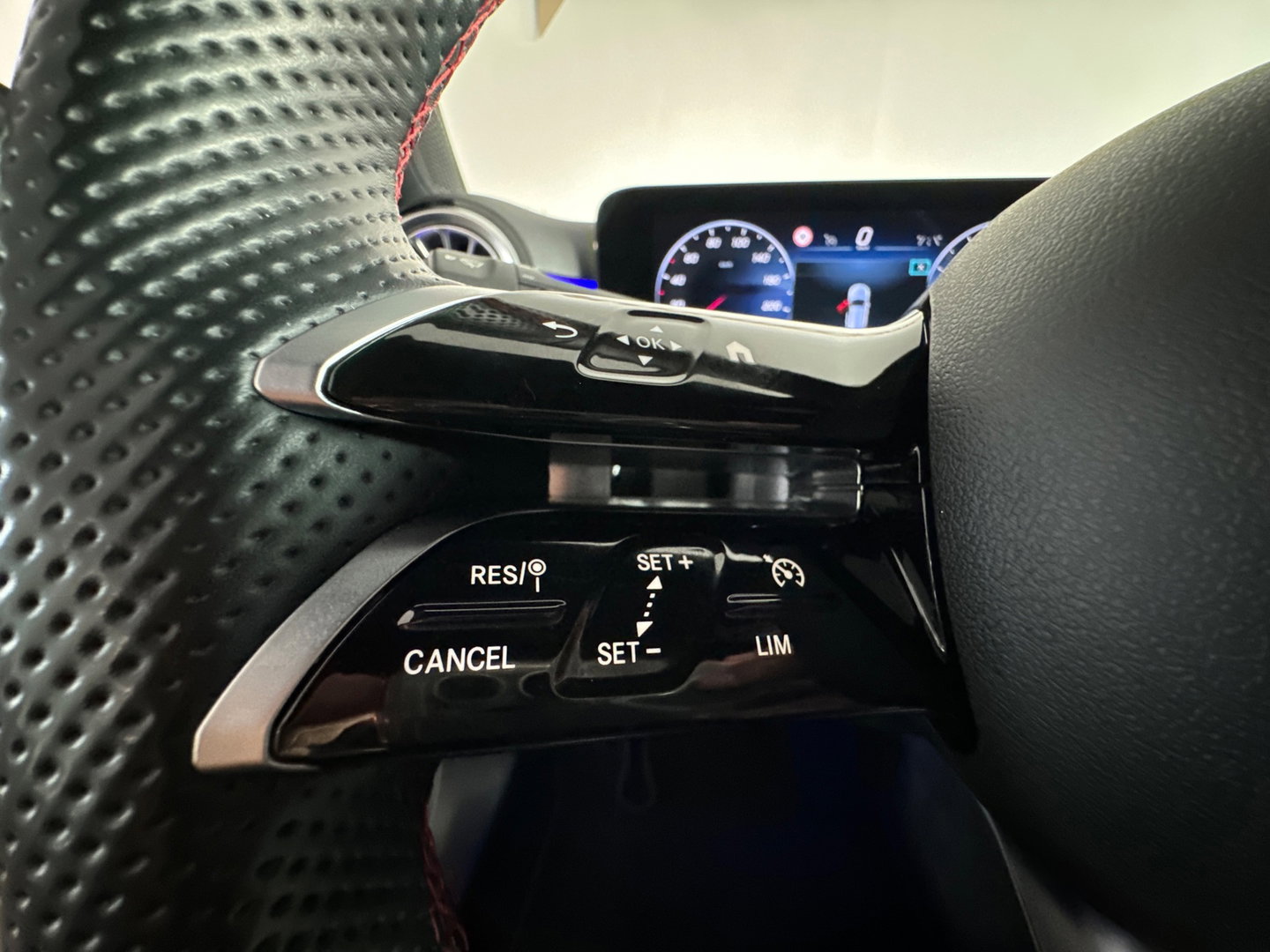 Mercedes-Benz A-Klasse 200 AMG Line Camera|Sfeer|Stoelverwarming