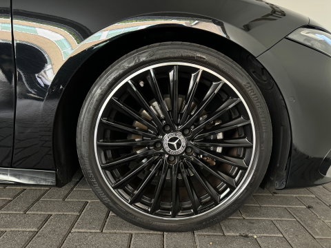 Mercedes-Benz A-Klasse 200 AMG Line Camera|Sfeer|Stoelverwarming