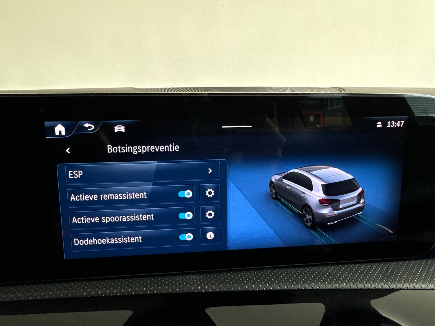 Mercedes-Benz A-Klasse 200 AMG Line Camera|Sfeer|Stoelverwarming