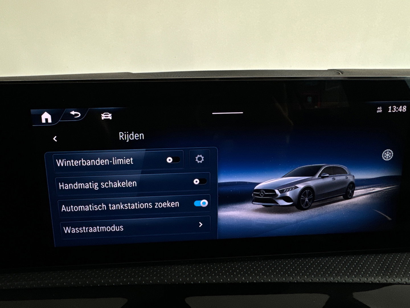 Mercedes-Benz A-Klasse 200 AMG Line Camera|Sfeer|Stoelverwarming