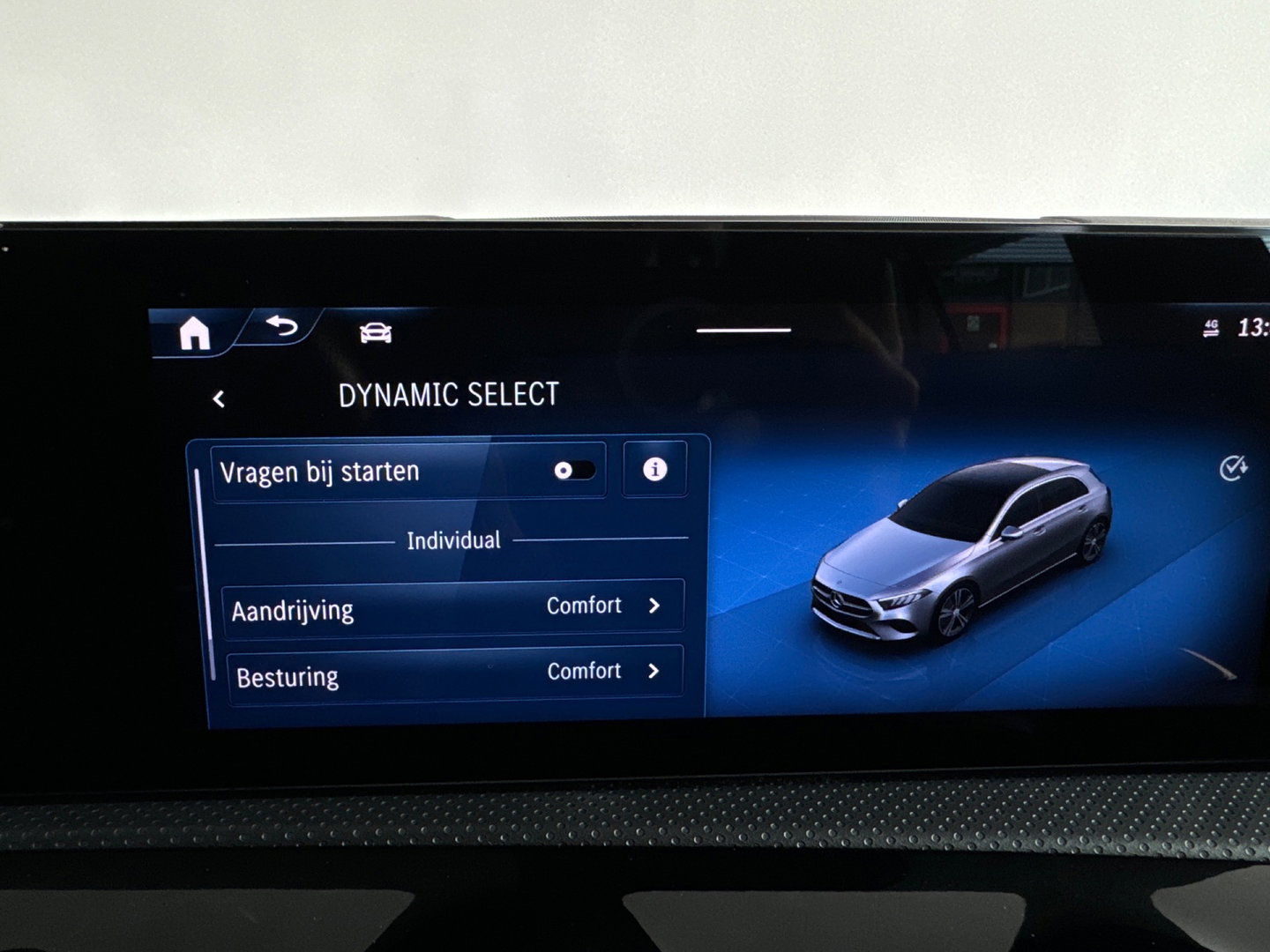 Mercedes-Benz A-Klasse 200 AMG Line Camera|Sfeer|Stoelverwarming