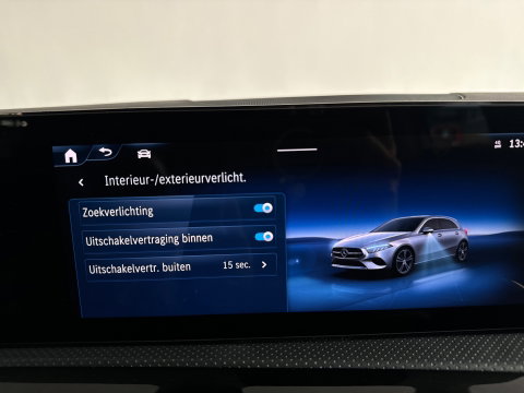 Mercedes-Benz A-Klasse 200 AMG Line Camera|Sfeer|Stoelverwarming