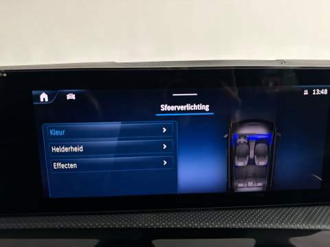 Mercedes-Benz A-Klasse 200 AMG Line Camera|Sfeer|Stoelverwarming