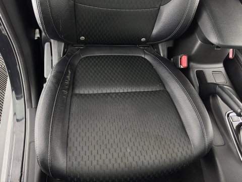 Mitsubishi Outlander 2.0 PHEV Business Edition X-Line Aut. *LEATHER-FABRIC | NAVI-FULLMAP | KEYLESS | CAMERA | COMFORT-SEATS | ECC | CRUISE | PRIVACY-GLASS | SHIFT-PADDLES | TOWBAR | 18''ALU*