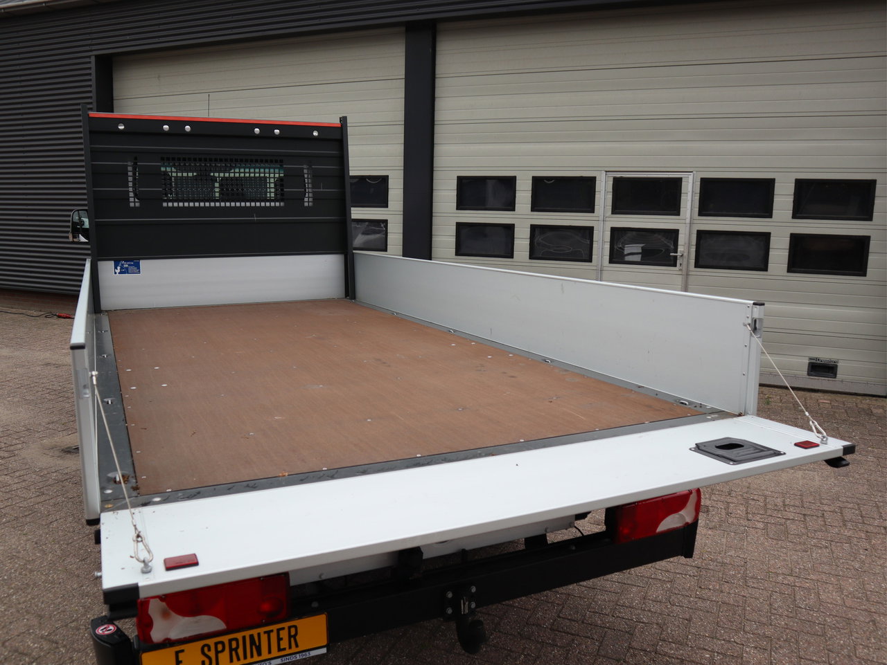 Mercedes-Benz eSprinter