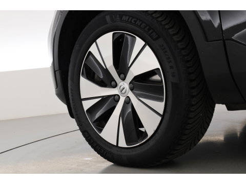 Volvo XC40 1.5 T4 Plug-in hybrid Plus Bright | Prijs rijklaar | Facelift | trekhaak | H&K Audio | carplay | stoel & stuur verwarming | Memory |
