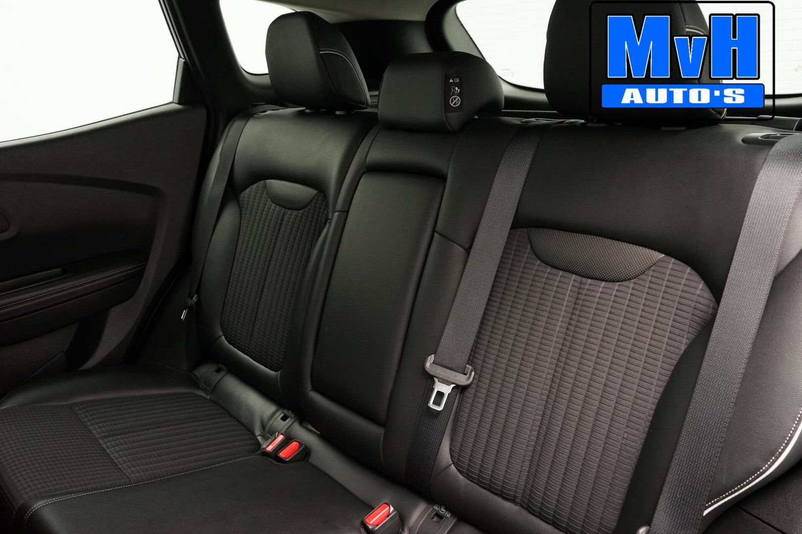 Renault Kadjar 1.2 TCe Bose|TREKH|LED|STOELVW|BOSE|CLIMA|NAV