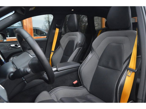 Volvo XC60 T8 Hybrid AWD Polestar Engineered | Öhlins | Head-Up Display | Panoramadak | 360° Camera | Harman/Kardon | Memory |