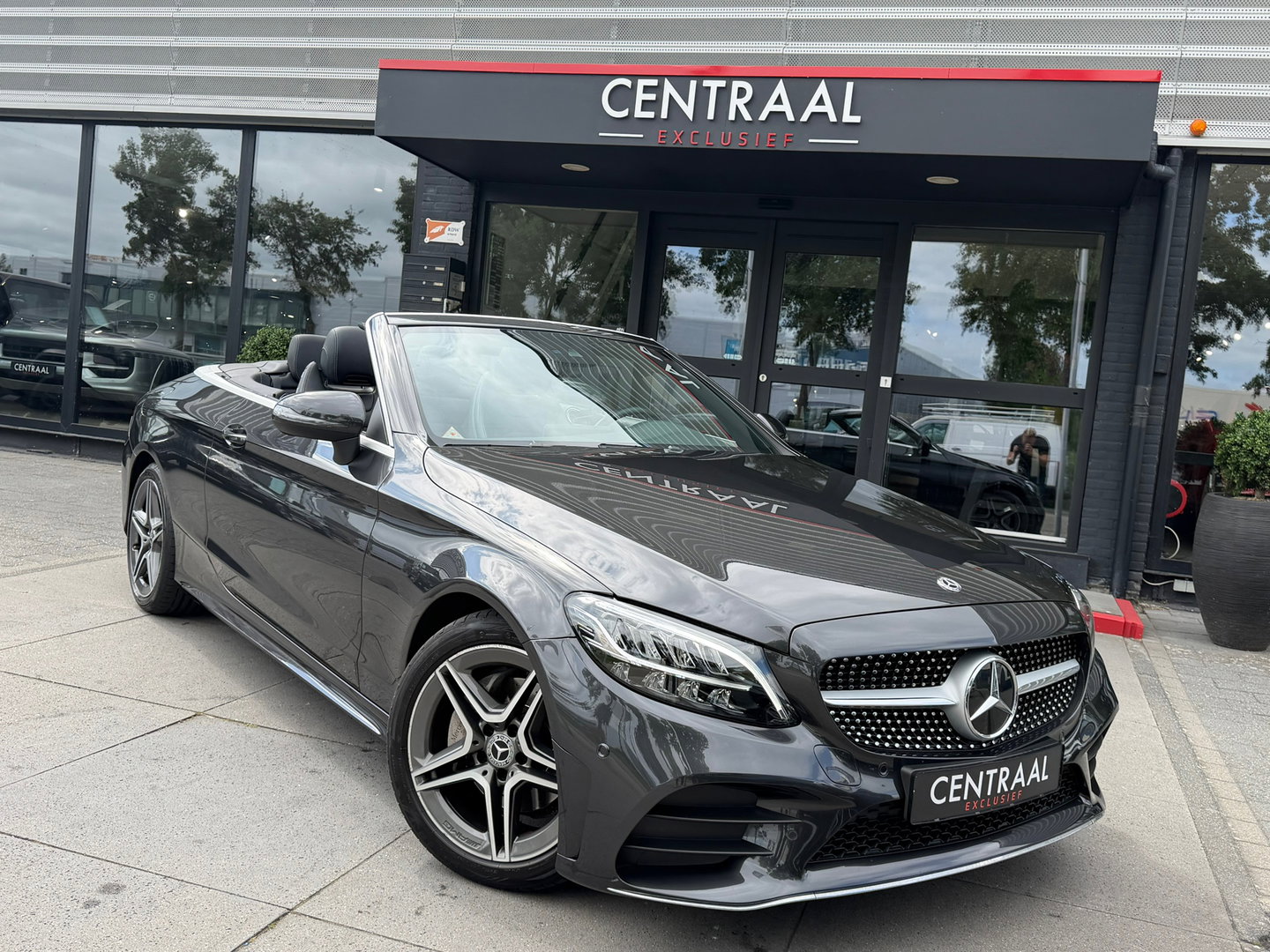 Mercedes-Benz C-Klasse Cabrio 180 AMG Advantage Pack Airscarf|Carplay|Camera|Ambientlight