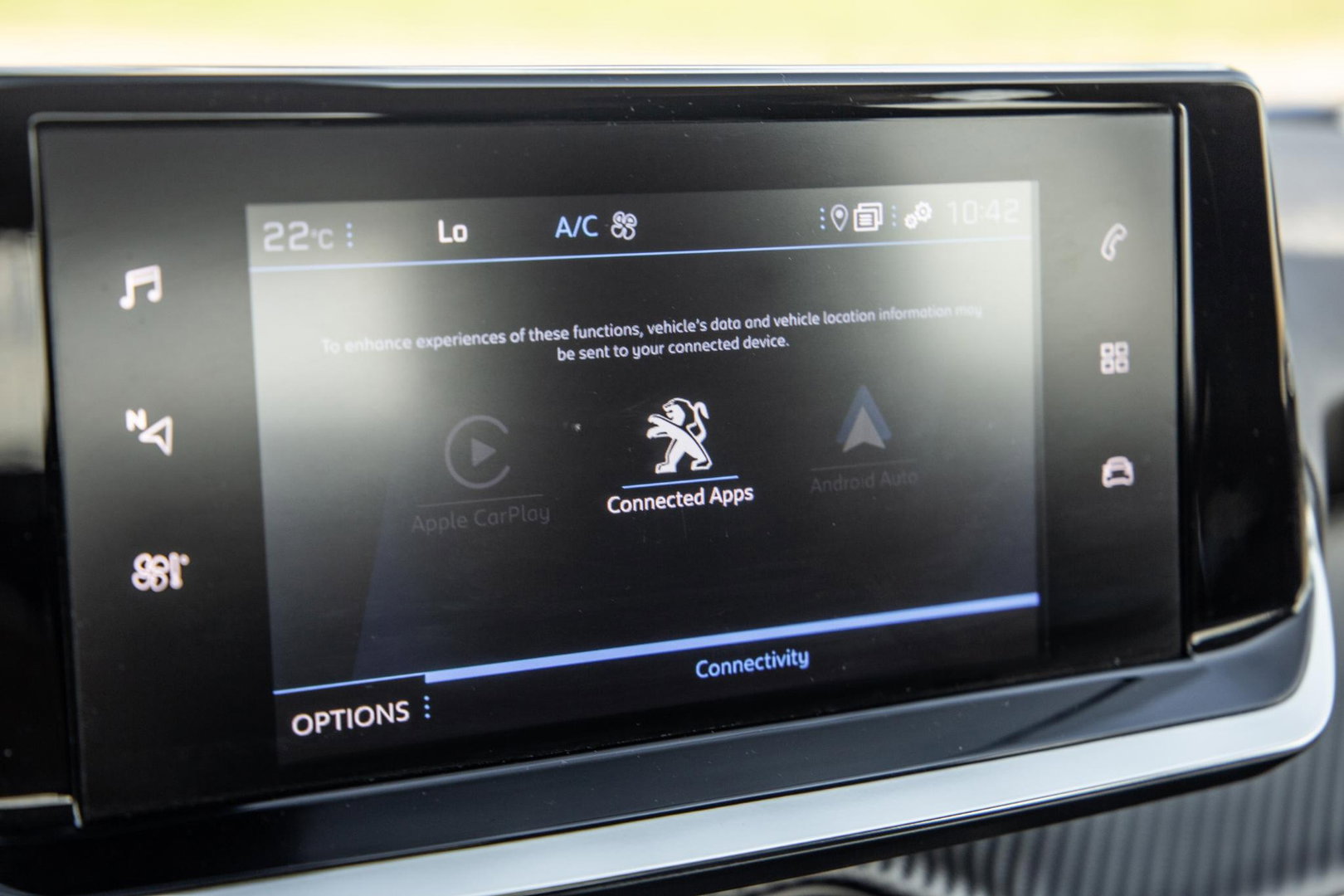 Peugeot 2008 1.2 PureTech Active AUTOMAAT / CRUISE CONTROLE / CARPLAY / DEALER ONDERHOUDEN