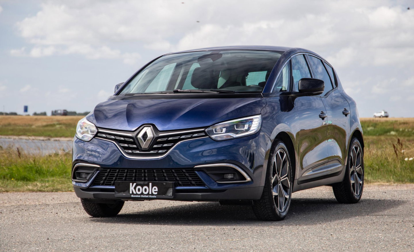 Renault Scénic 1.3 TCe Intens CARPLAY / CRUISE CONTROLE / LED / CLIMATE CONTROLE