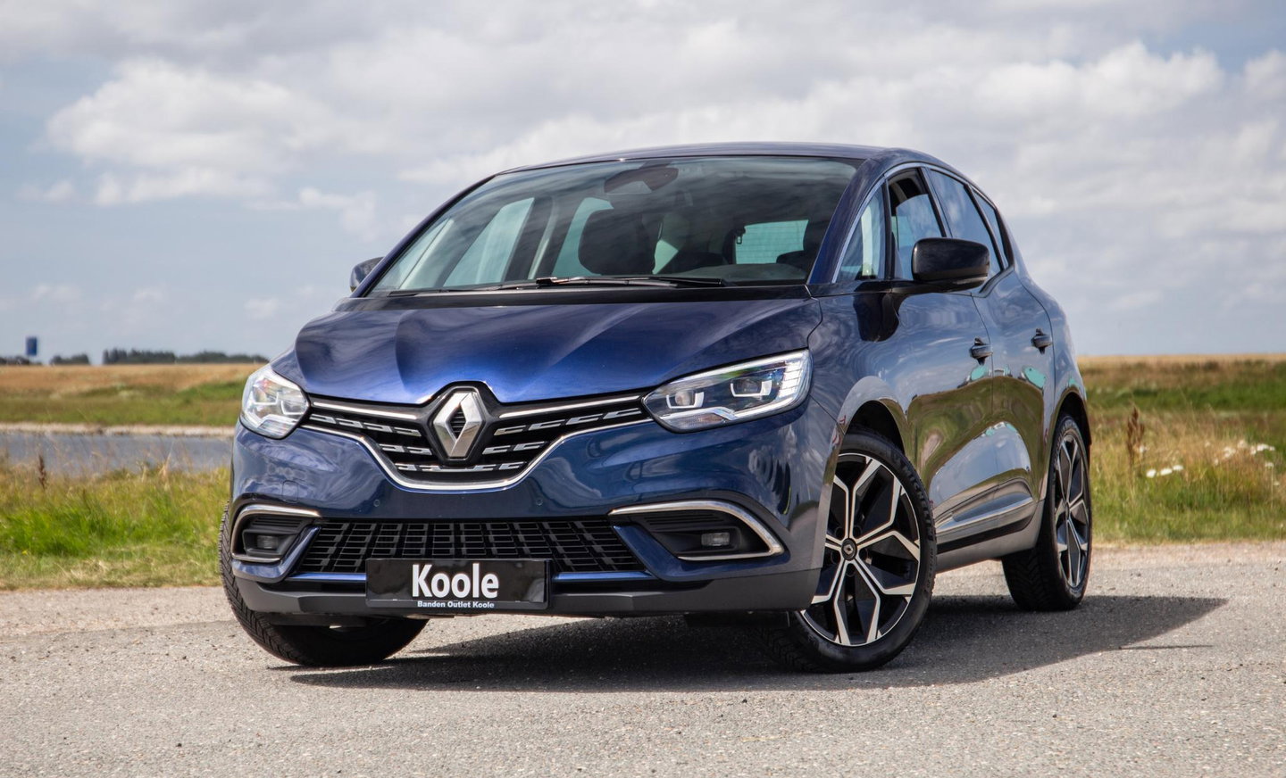 Renault Scénic 1.3 TCe Intens CARPLAY / CRUISE CONTROLE / LED / CLIMATE CONTROLE
