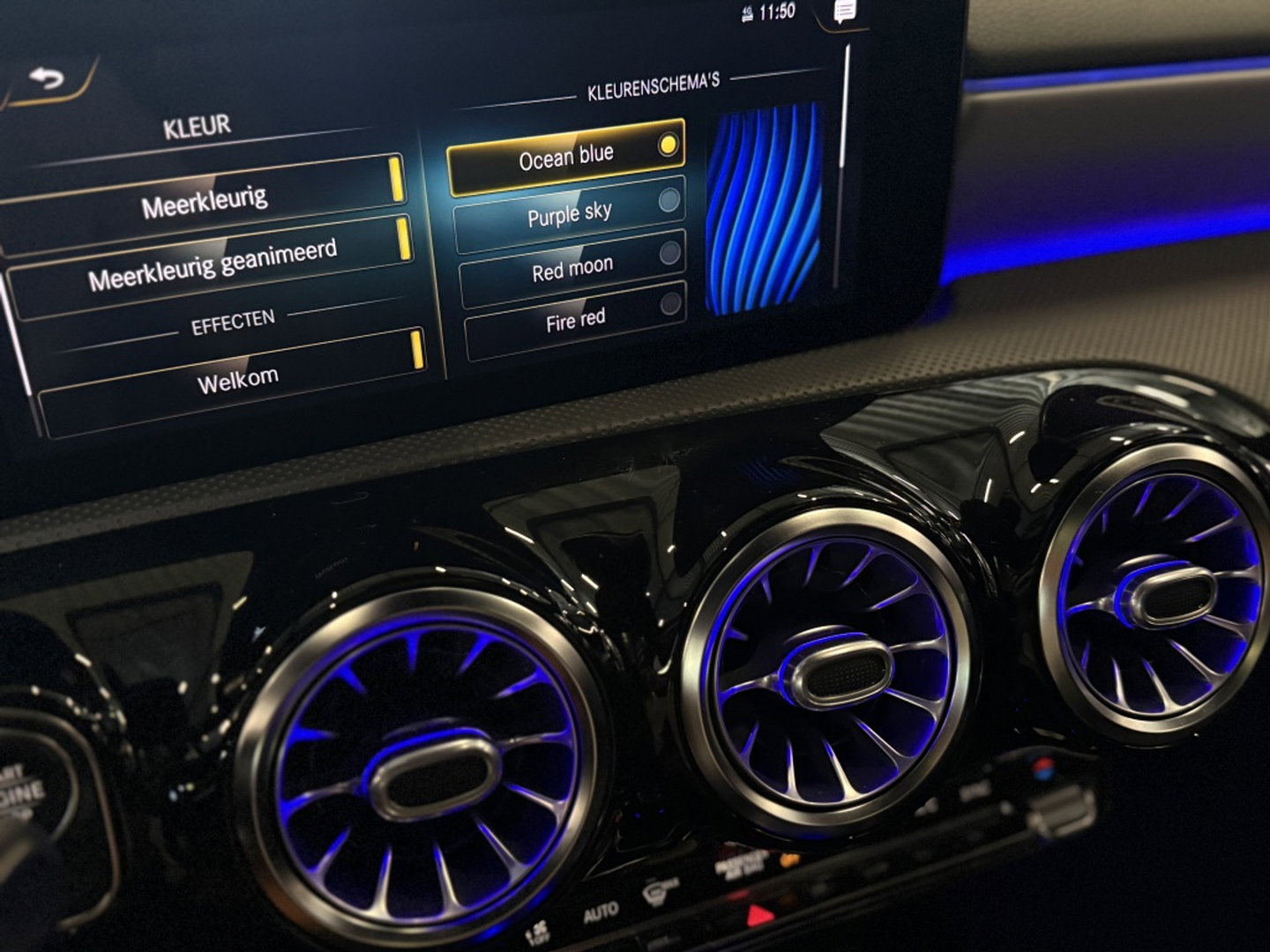 Mercedes-Benz CLA-Klasse Shooting Brake 250 225PK AMG / panorama / *NAP*