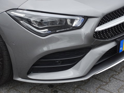 Mercedes-Benz CLA-Klasse Shooting Brake 250 225PK AMG / panorama / *NAP*