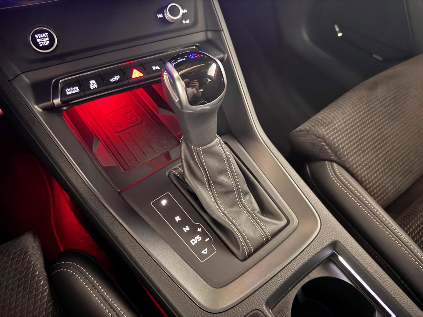 Audi Q3 45 TFSIe S-Line Black Edition Pano Sonos Virtual Camera Trekh.