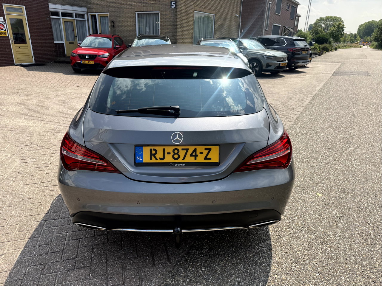 Mercedes-Benz CLA