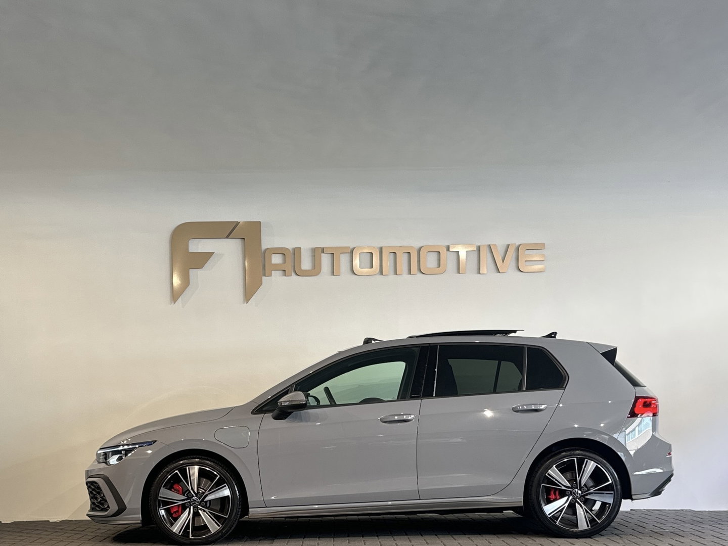 Volkswagen Golf 1.4 eHybrid GTE Pano|HuD|Acc|Camera|Sfeer|Lane Assist