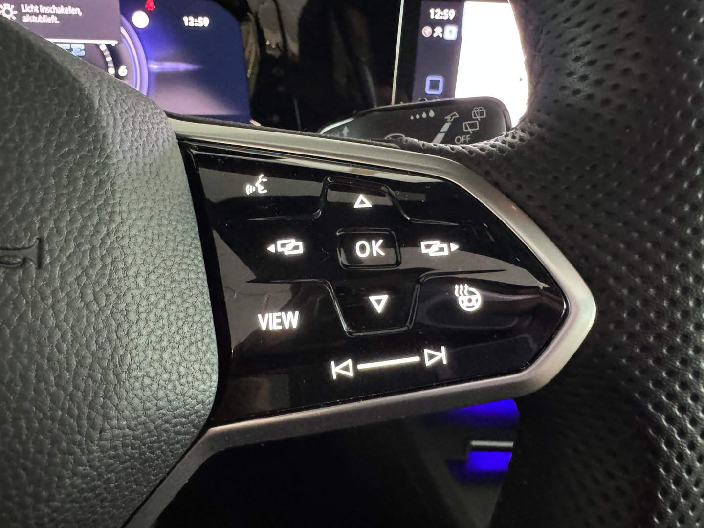 Volkswagen Golf 1.4 eHybrid GTE Pano|HuD|Acc|Camera|Sfeer|Lane Assist