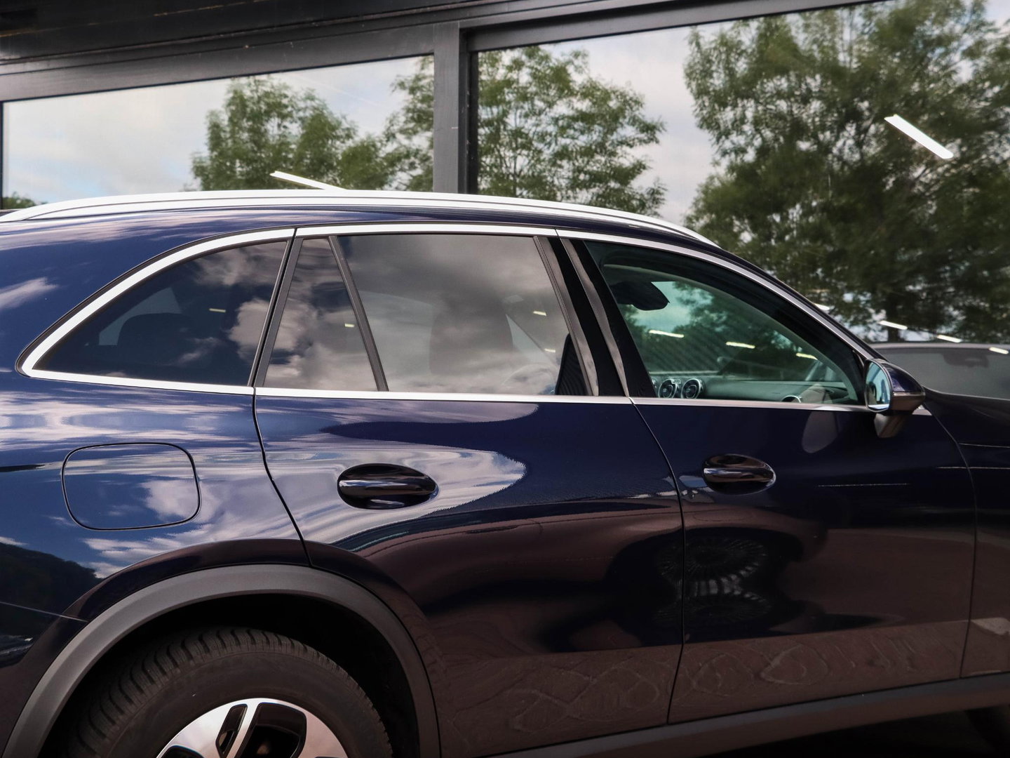 Mercedes-Benz GLC 300e 4MATIC Business Line Leder