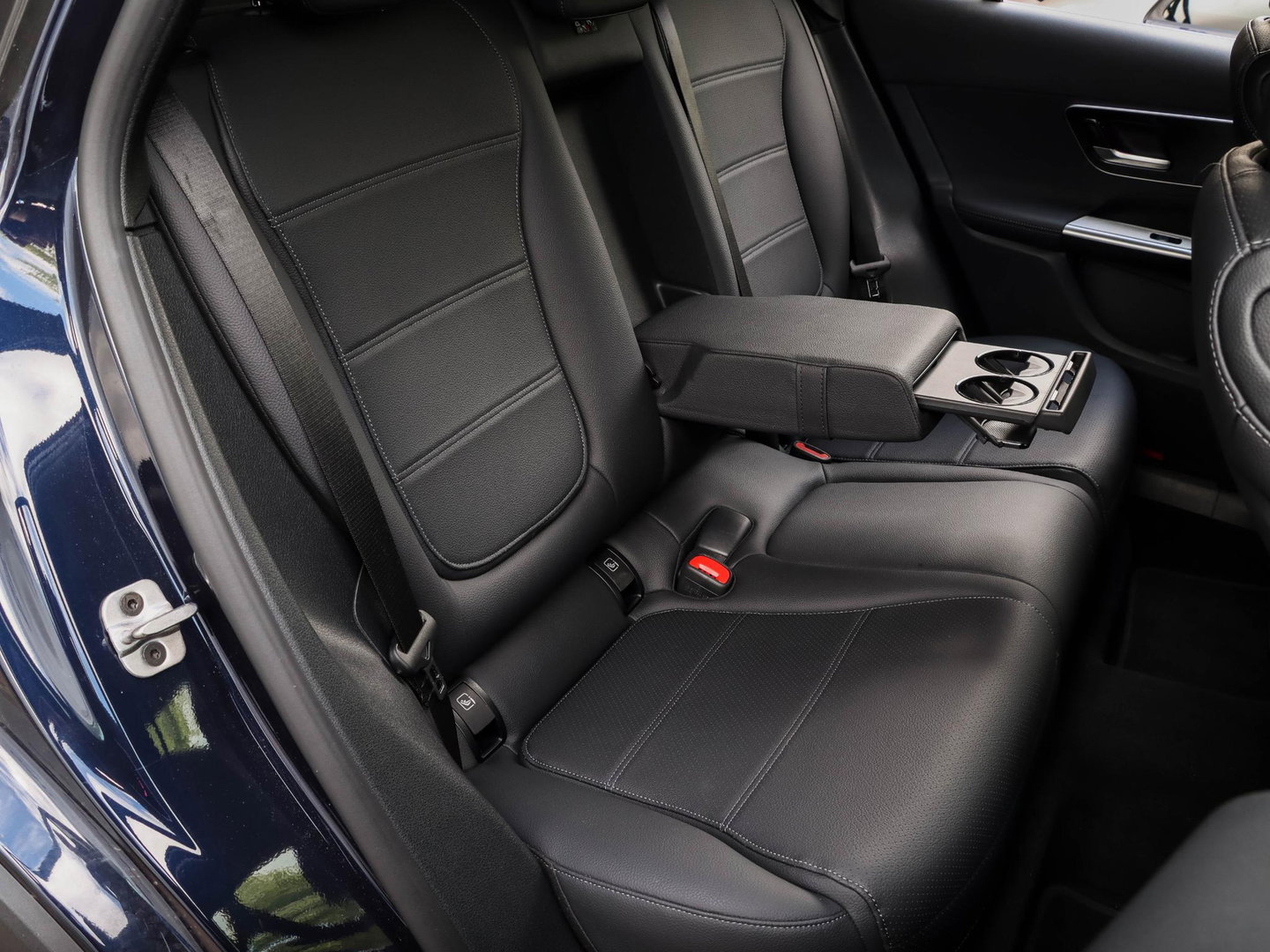Mercedes-Benz GLC 300e 4MATIC Business Line Leder